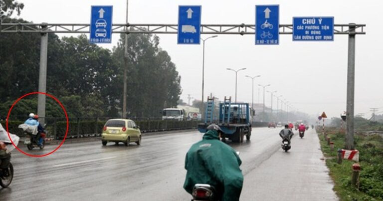 xe máy đi sai làn đường