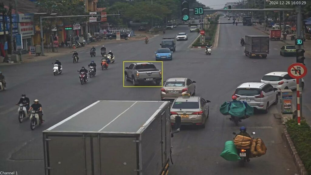 Xe vi phạm ở Bắc Giang